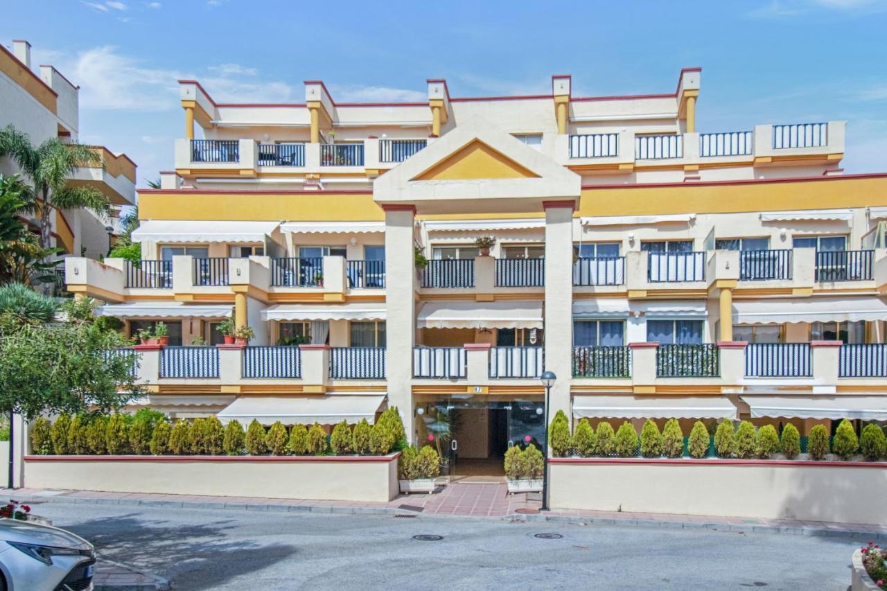 Modern Beach Apartment Romana Playa 723 In Marbella, Elviria Exteriér fotografie