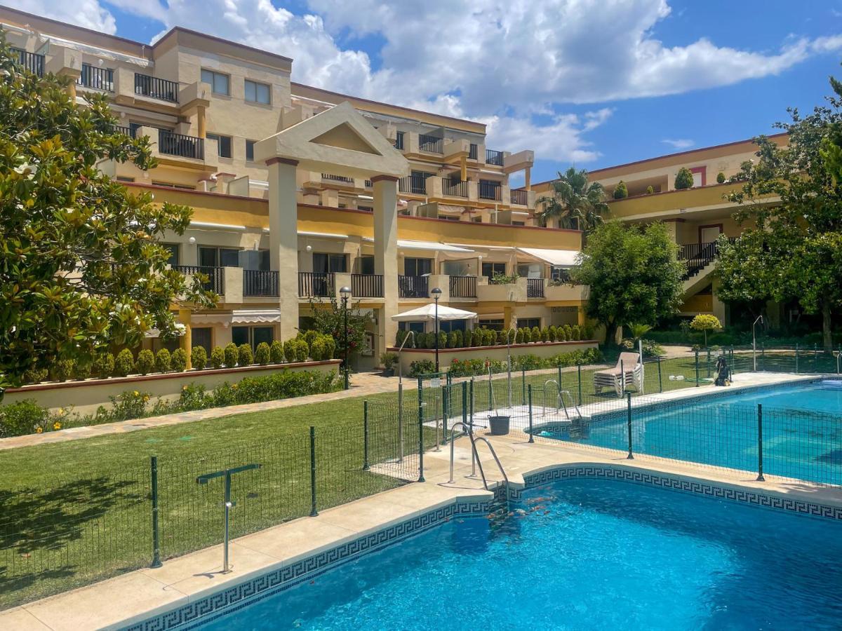 Modern Beach Apartment Romana Playa 723 In Marbella, Elviria Exteriér fotografie
