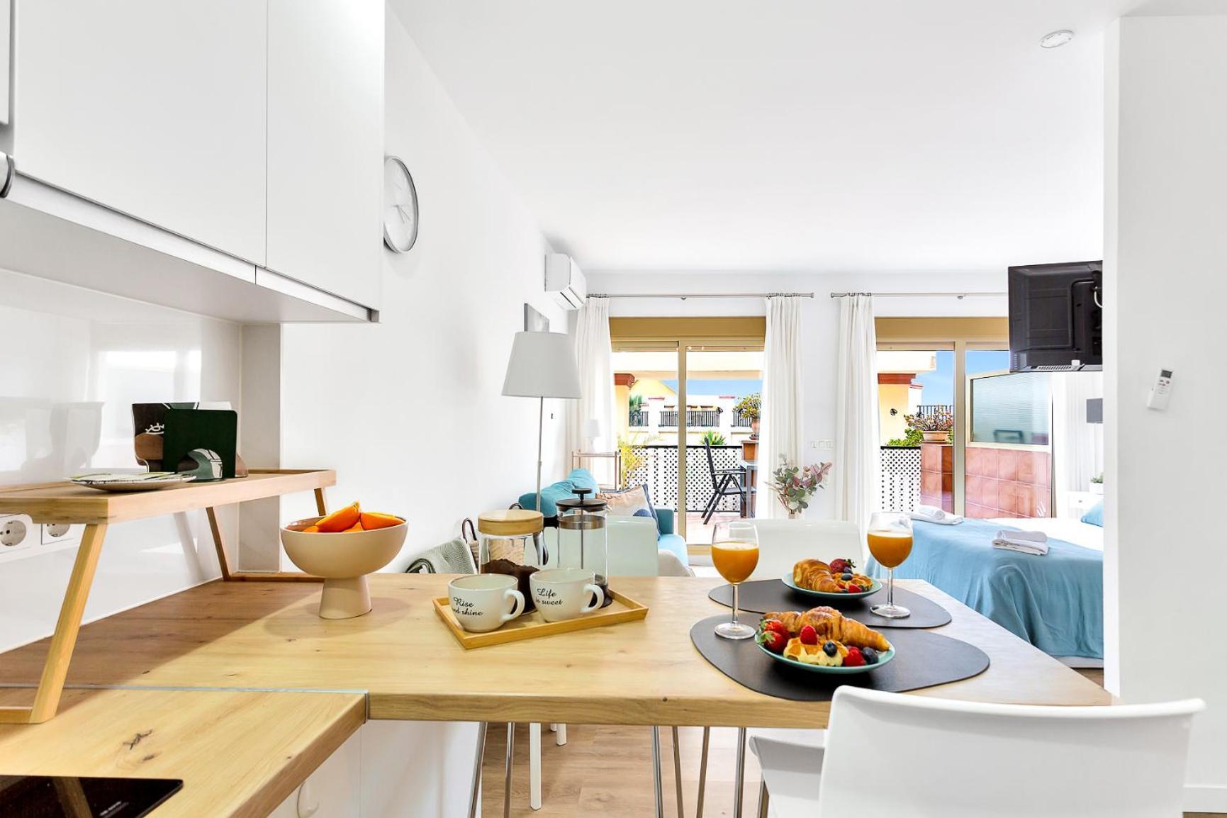 Modern Beach Apartment Romana Playa 723 In Marbella, Elviria Exteriér fotografie
