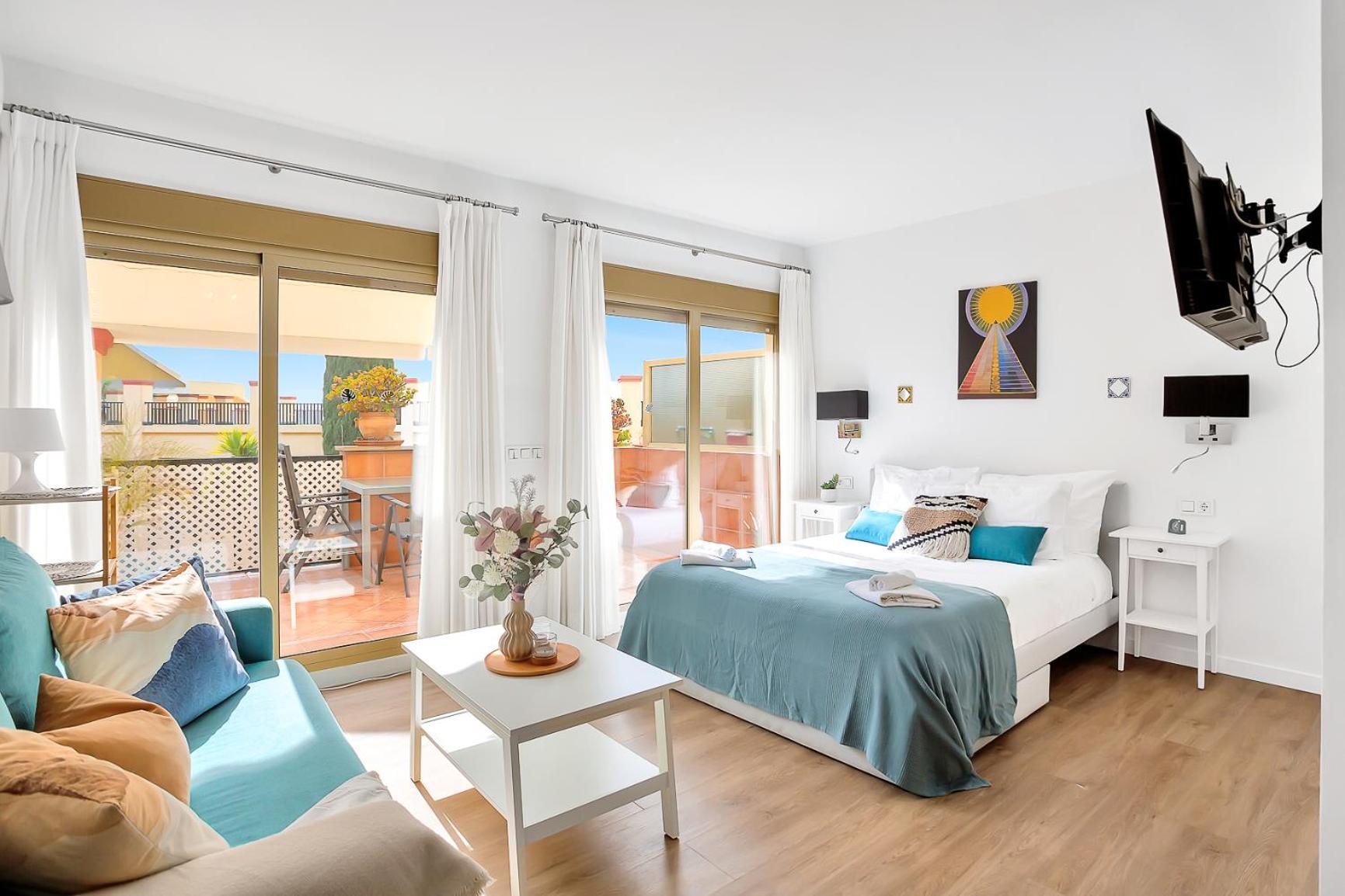 Modern Beach Apartment Romana Playa 723 In Marbella, Elviria Exteriér fotografie
